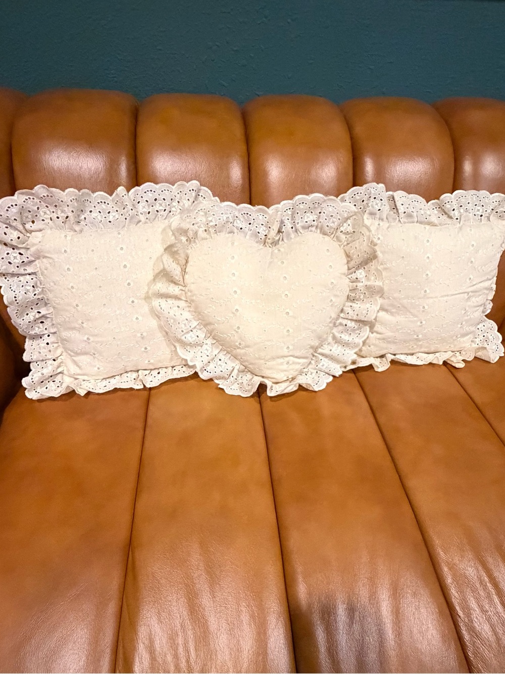 Lace Eyelet Heart & Rectangular Throw Pillow Set - Cream